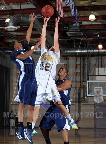 Thumbnail 3 in Charter Oak vs Summit (Inland Empire Classic) photogallery.