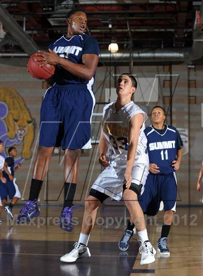 Thumbnail 2 in Charter Oak vs Summit (Inland Empire Classic) photogallery.