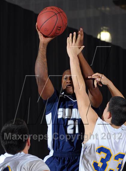 Thumbnail 1 in Charter Oak vs Summit (Inland Empire Classic) photogallery.