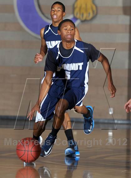 Thumbnail 2 in Charter Oak vs Summit (Inland Empire Classic) photogallery.