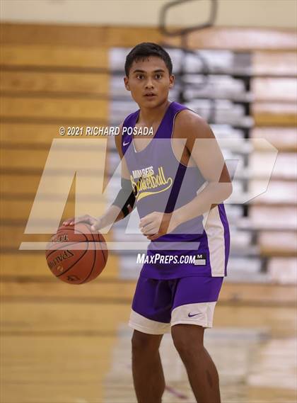 Thumbnail 3 in Minarets @ Lindsay (Fall League)  photogallery.