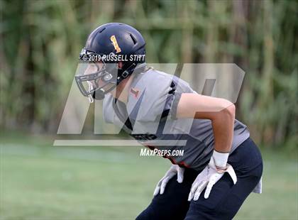Thumbnail 3 in Cashion vs Crescent photogallery.