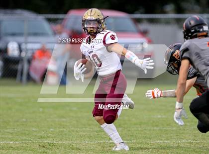 Thumbnail 3 in Cashion vs Crescent photogallery.