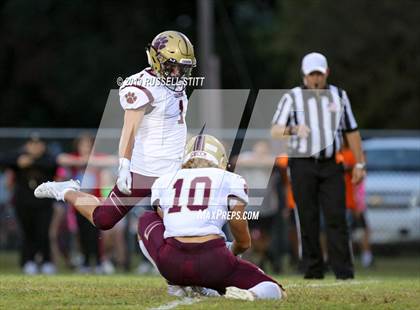 Thumbnail 3 in Cashion vs Crescent photogallery.