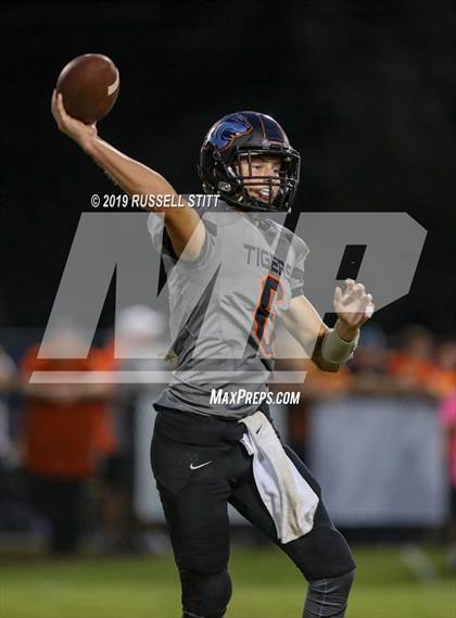 Thumbnail 1 in Cashion vs Crescent photogallery.