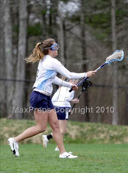 Thumbnail 3 in Kennebunk vs Waynflete photogallery.