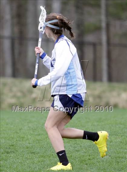 Thumbnail 3 in Kennebunk vs Waynflete photogallery.