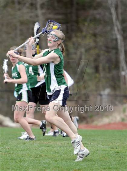 Thumbnail 1 in Kennebunk vs Waynflete photogallery.