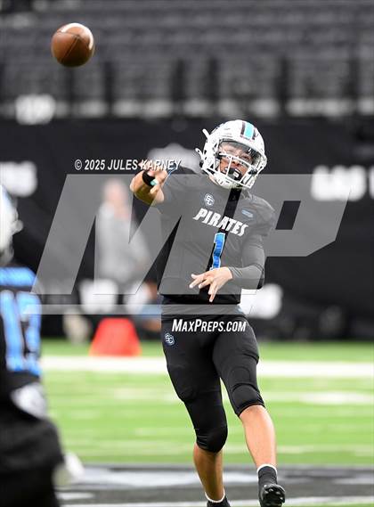 Thumbnail 3 in Pinecrest Academy Sloan Canyon vs McQueen (NIAA 4A Final) photogallery.