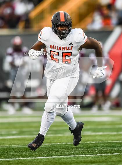 Thumbnail 3 in Belleville vs. River Rouge photogallery.