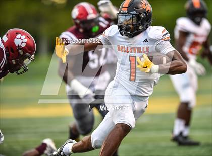 Thumbnail 2 in Belleville vs. River Rouge photogallery.