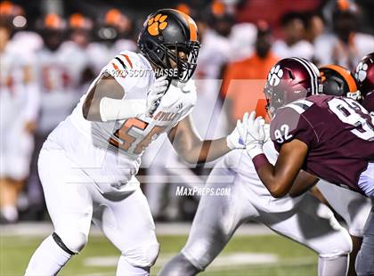 Thumbnail 3 in Belleville vs. River Rouge photogallery.