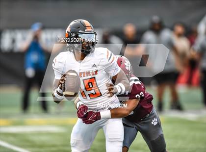 Thumbnail 1 in Belleville vs. River Rouge photogallery.