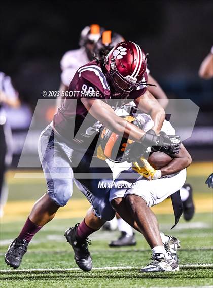 Thumbnail 3 in Belleville vs. River Rouge photogallery.