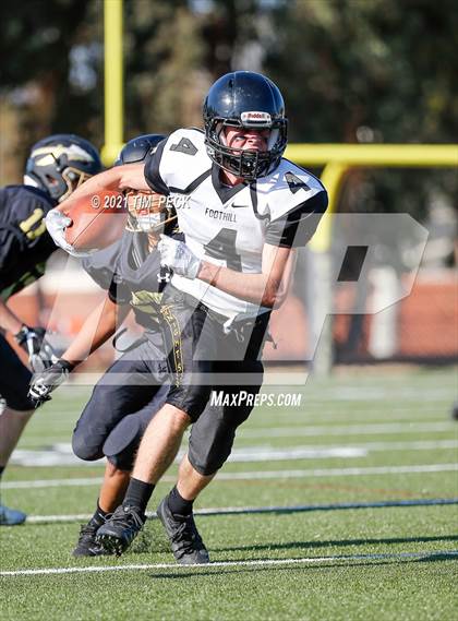Thumbnail 1 in Foothill @ Canyon photogallery.
