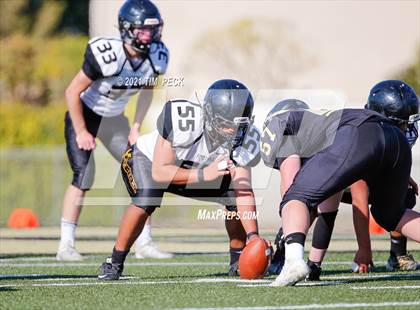 Thumbnail 3 in Foothill @ Canyon photogallery.