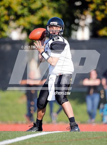 Thumbnail 2 in Foothill @ Canyon photogallery.