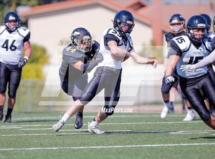 Thumbnail 2 in Foothill @ Canyon photogallery.
