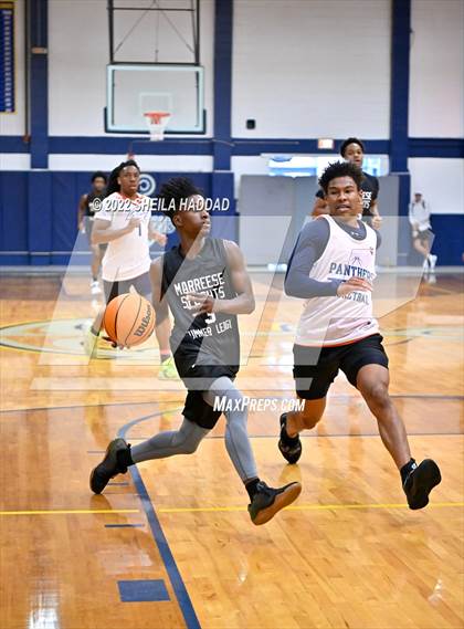 Thumbnail 3 in Lakewood vs Bradenton Christian (The Hoop Vibe) photogallery.