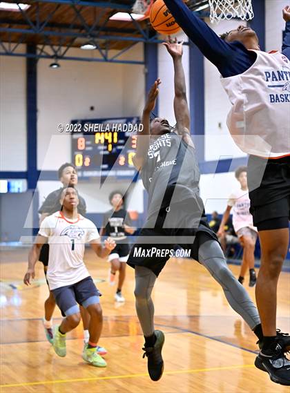Thumbnail 3 in Lakewood vs Bradenton Christian (The Hoop Vibe) photogallery.