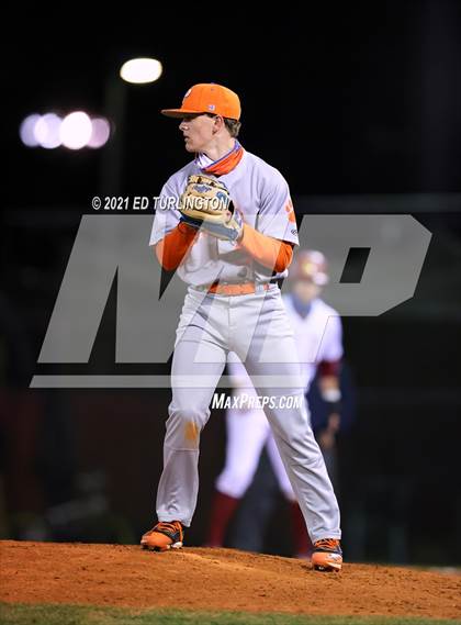 Thumbnail 3 in Parkview @ Lassiter photogallery.