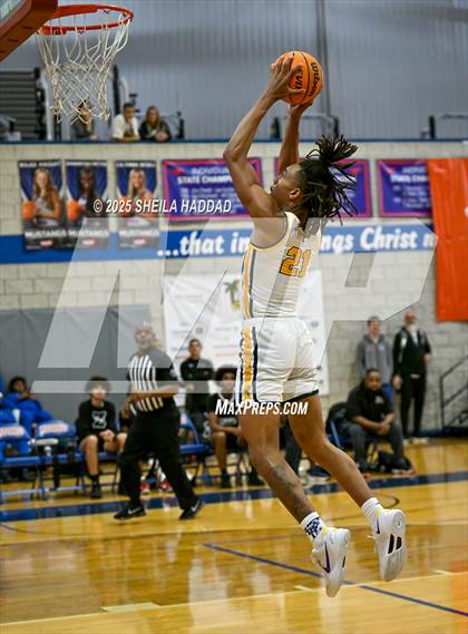 Thumbnail 3 in Winter Haven vs Zephyrhills Christian Academy  (SunBash Tourney) photogallery.