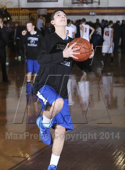 Thumbnail 2 in Edgemont vs. Tuckahoe (Coaches vs Cancer Classic) photogallery.
