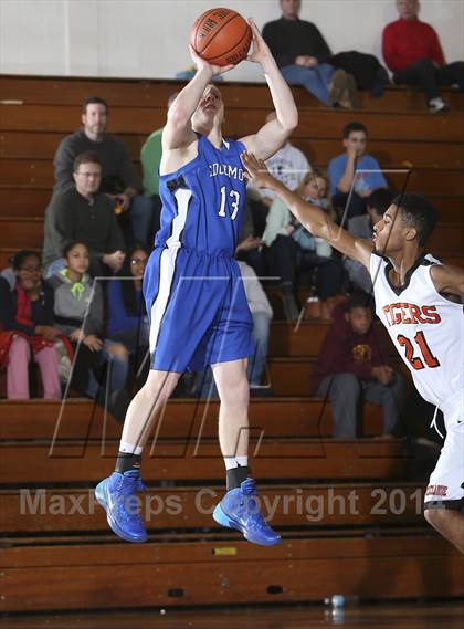 Thumbnail 3 in Edgemont vs. Tuckahoe (Coaches vs Cancer Classic) photogallery.
