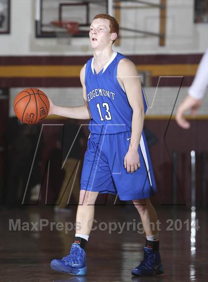 Thumbnail 1 in Edgemont vs. Tuckahoe (Coaches vs Cancer Classic) photogallery.