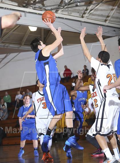 Thumbnail 1 in Edgemont vs. Tuckahoe (Coaches vs Cancer Classic) photogallery.