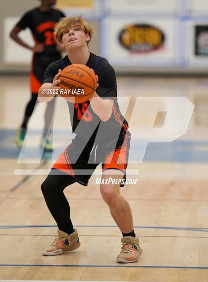 Thumbnail 3 in Ponderosa vs. Cosumnes Oaks (Stan Harms Classic Tournament) photogallery.