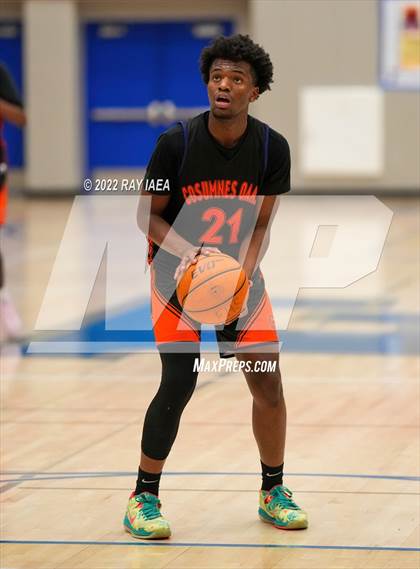 Thumbnail 3 in Ponderosa vs. Cosumnes Oaks (Stan Harms Classic Tournament) photogallery.