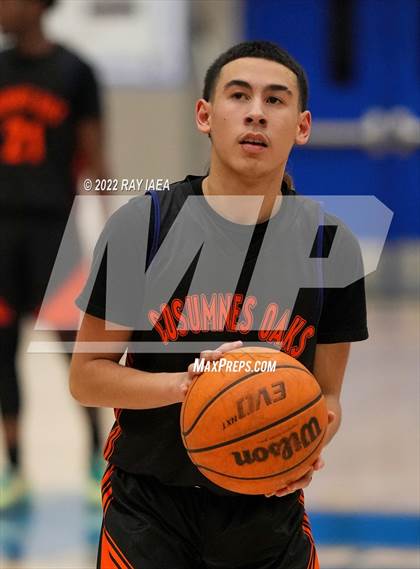 Thumbnail 2 in Ponderosa vs. Cosumnes Oaks (Stan Harms Classic Tournament) photogallery.