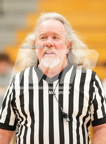 Thumbnail 1 in Ponderosa vs. Cosumnes Oaks (Stan Harms Classic Tournament) photogallery.