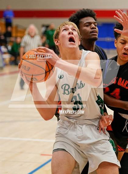 Thumbnail 1 in Ponderosa vs. Cosumnes Oaks (Stan Harms Classic Tournament) photogallery.