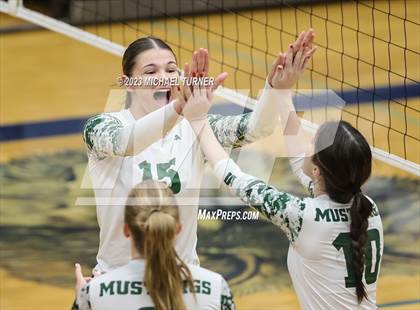Thumbnail 1 in Owyhee vs Eagle (IHSAA 5A Semi Final) photogallery.