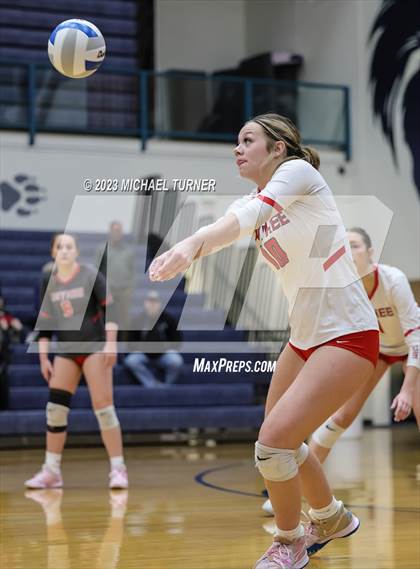Thumbnail 3 in Owyhee vs Eagle (IHSAA 5A Semi Final) photogallery.