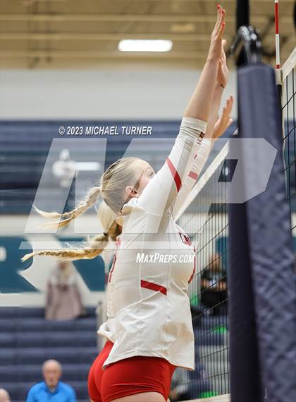 Thumbnail 2 in Owyhee vs Eagle (IHSAA 5A Semi Final) photogallery.