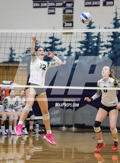 Thumbnail 2 in Owyhee vs Eagle (IHSAA 5A Semi Final) photogallery.