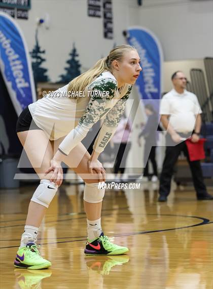 Thumbnail 3 in Owyhee vs Eagle (IHSAA 5A Semi Final) photogallery.