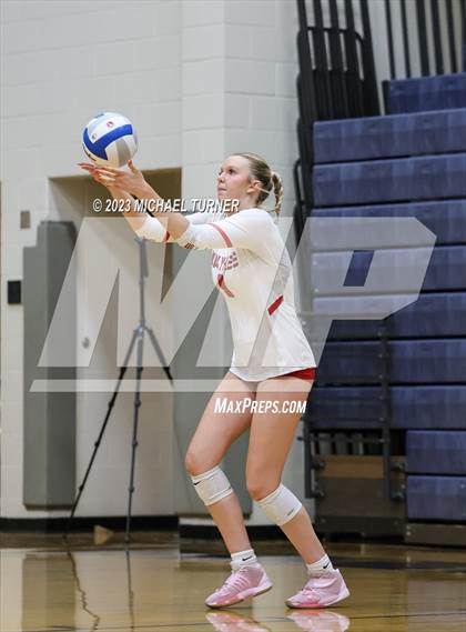 Thumbnail 2 in Owyhee vs Eagle (IHSAA 5A Semi Final) photogallery.