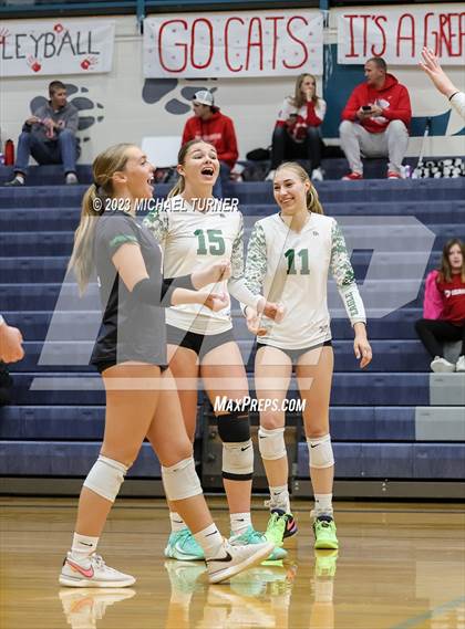 Thumbnail 3 in Owyhee vs Eagle (IHSAA 5A Semi Final) photogallery.