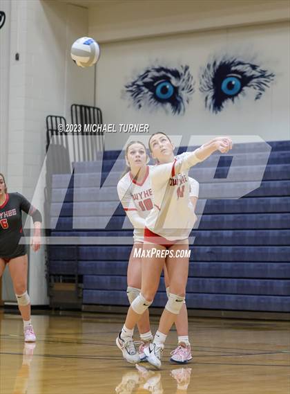Thumbnail 2 in Owyhee vs Eagle (IHSAA 5A Semi Final) photogallery.
