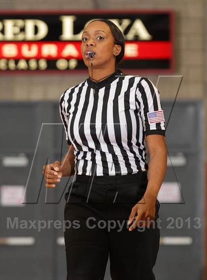 Thumbnail 1 in Providence Hall vs. Rio Hondo Prep (CIF SS D6 Final) photogallery.