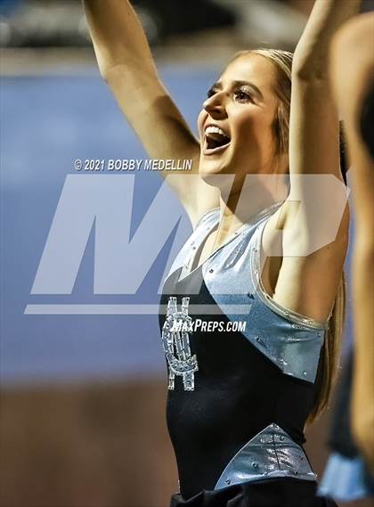 Thumbnail 3 in El Diamante @ Clovis North photogallery.