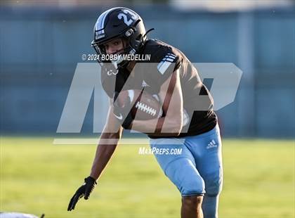 Thumbnail 1 in El Diamante @ Clovis North photogallery.