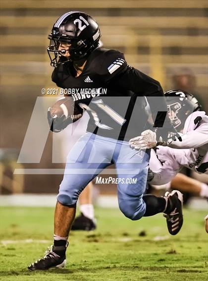 Thumbnail 1 in El Diamante @ Clovis North photogallery.