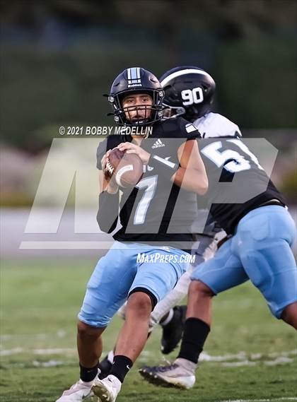 Thumbnail 3 in El Diamante @ Clovis North photogallery.