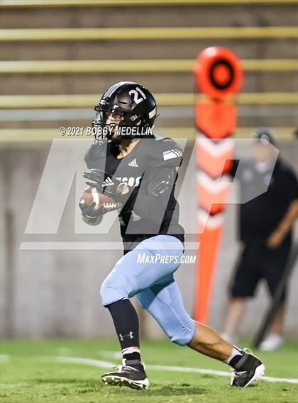 Thumbnail 2 in El Diamante @ Clovis North photogallery.