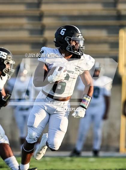 Thumbnail 3 in El Diamante @ Clovis North photogallery.